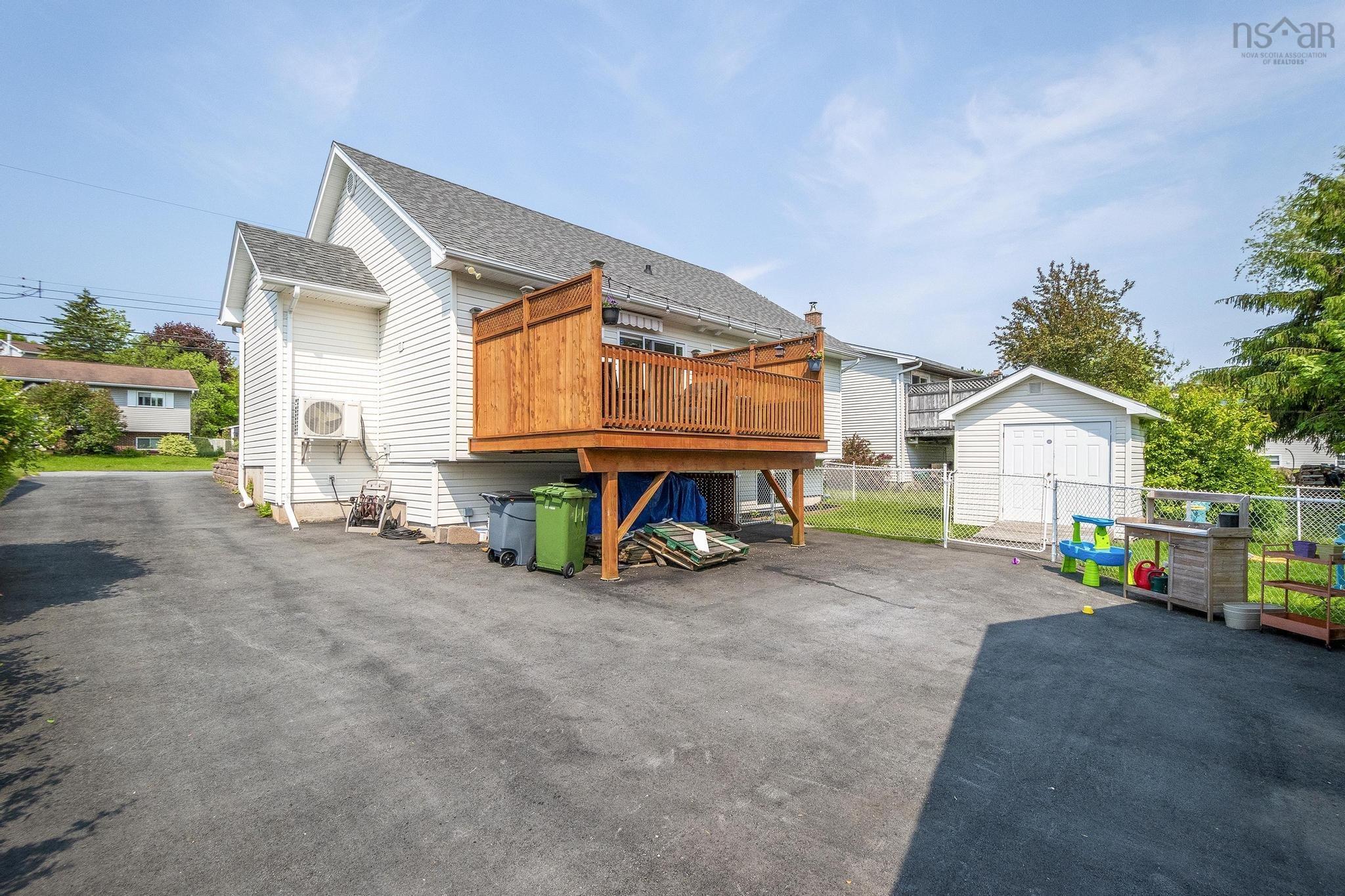 $574,900.00: 14 Churchill Downs Circle, Lower Sackville