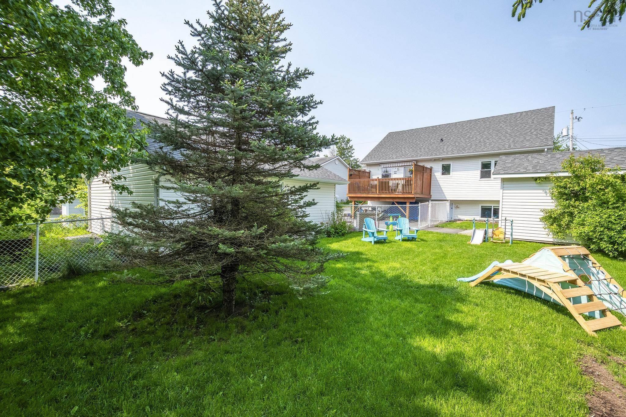 $574,900.00: 14 Churchill Downs Circle, Lower Sackville