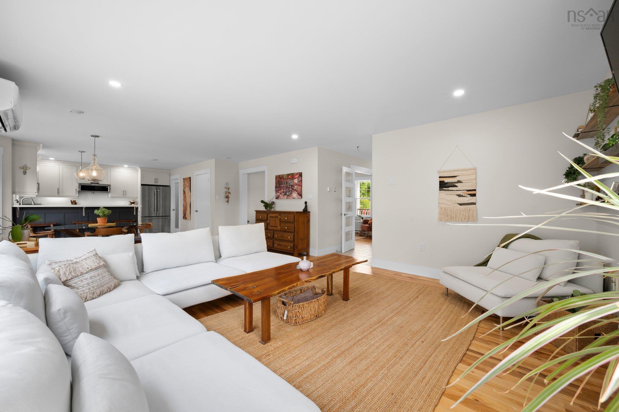 $848,000.00: 800 Viscount Run, Upper Hammonds Plains