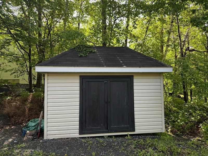 $689,900.00: 18 Bolton Drive, Fall River