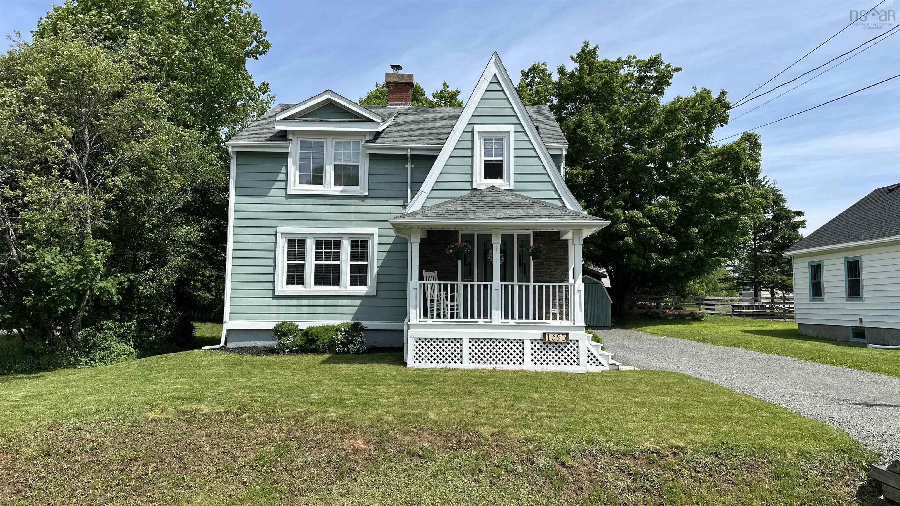 $369,000.00: 1395 East Prince Street, Salmon River