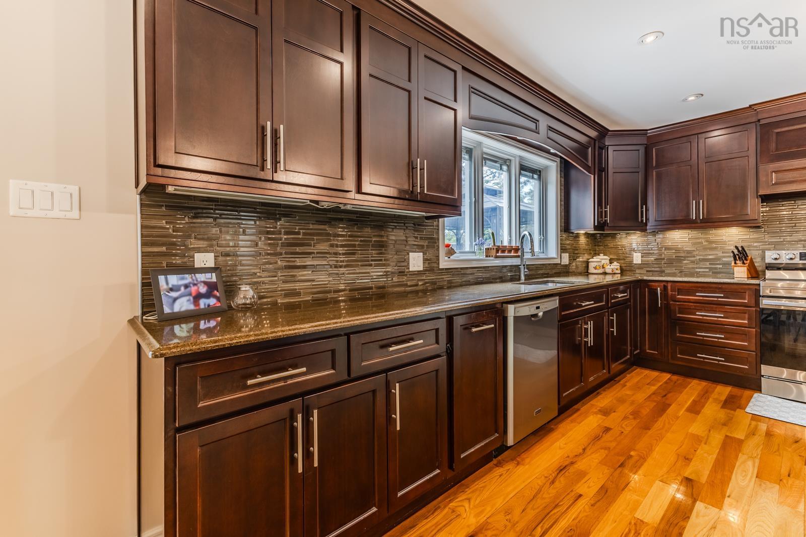 $950,000.00: 252 Blue Heron Dr., New Glasgow