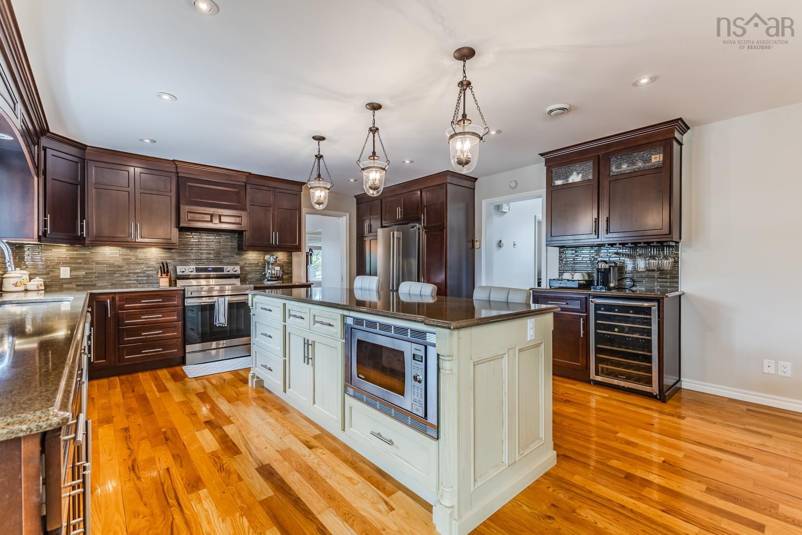 $950,000.00: 252 Blue Heron Dr., New Glasgow