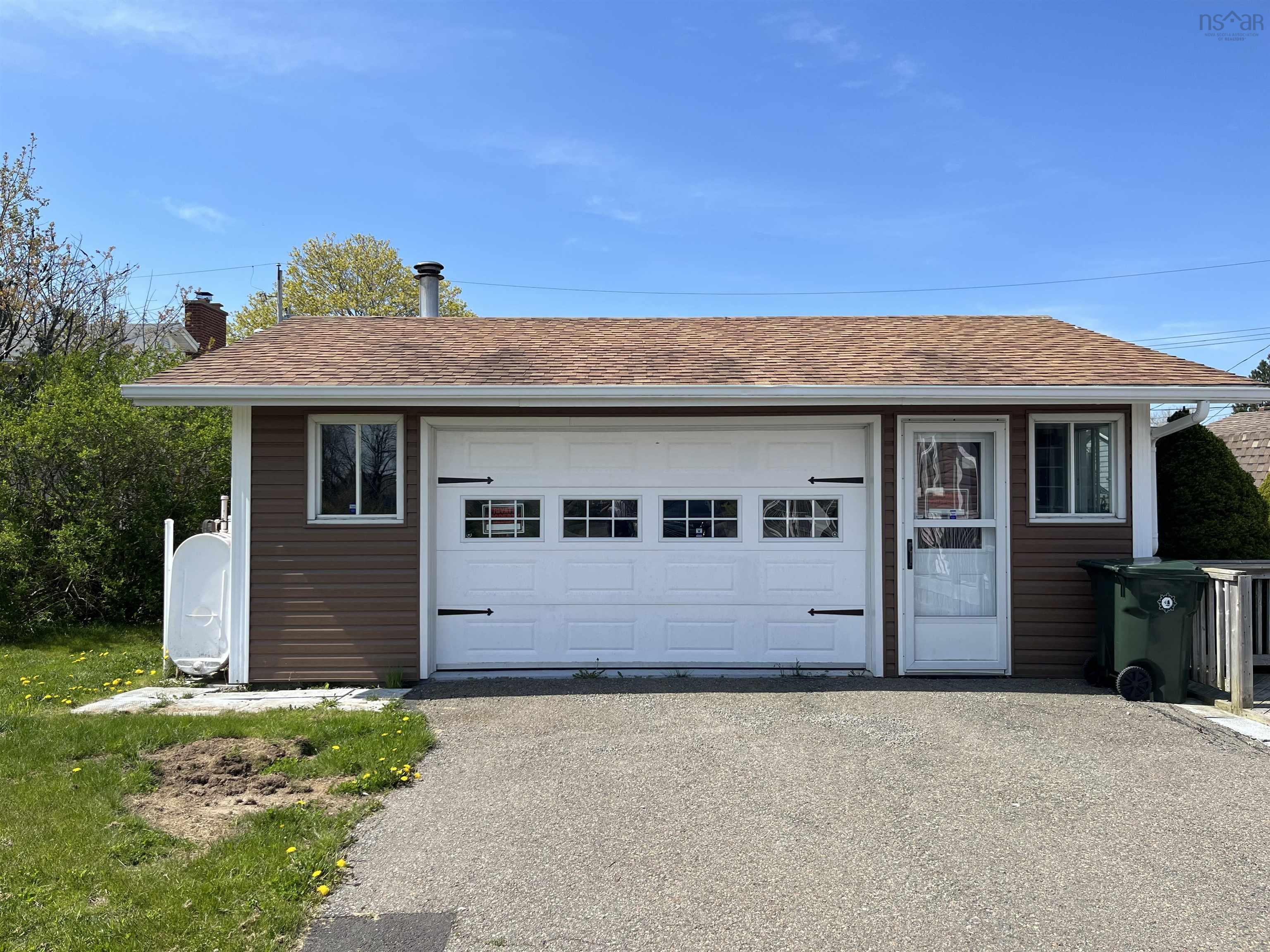 $389,900.00: 31 Allen Street, Glace Bay