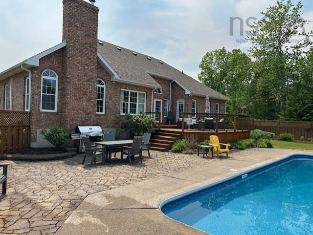 $1,175,000.00: 48 Village Lane, Southside Harbour