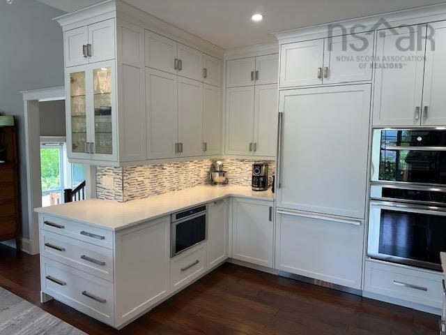 $1,175,000.00: 48 Village Lane, Southside Harbour