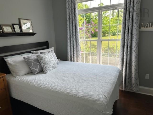 $1,175,000.00: 48 Village Lane, Southside Harbour