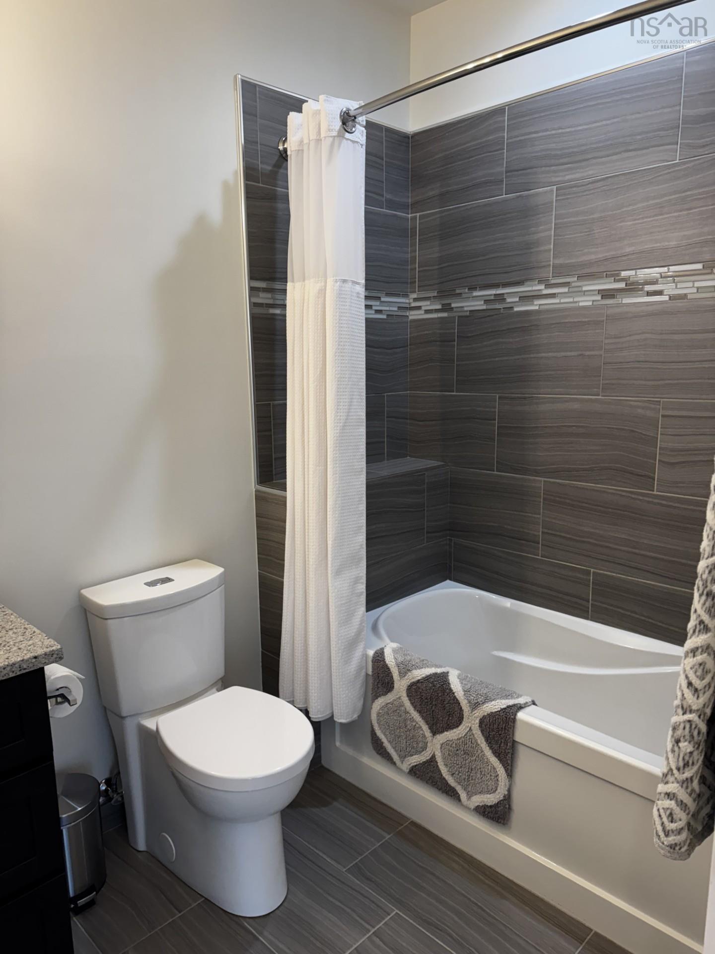 $1,175,000.00: 48 Village Lane, Southside Harbour