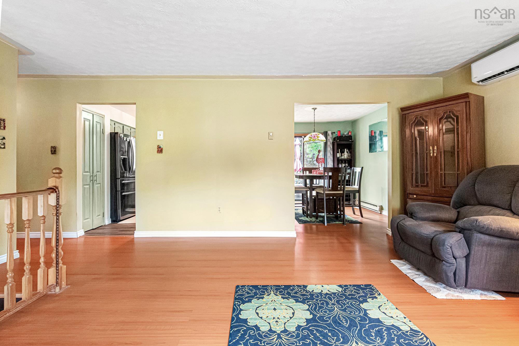 $500,000.00: 3 Odell Drive, Dartmouth