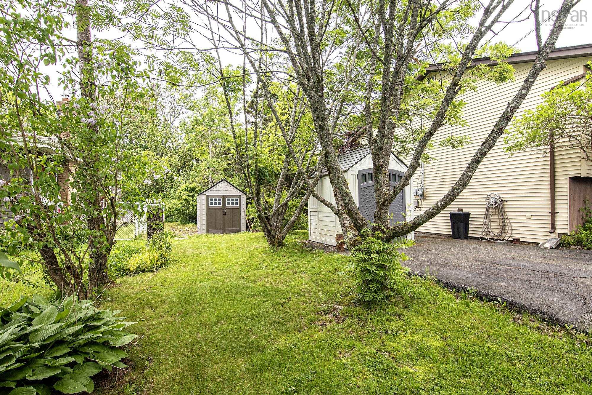 $500,000.00: 3 Odell Drive, Dartmouth