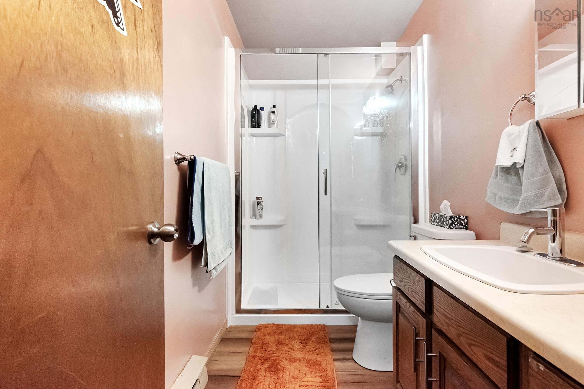 $500,000.00: 3 Odell Drive, Dartmouth