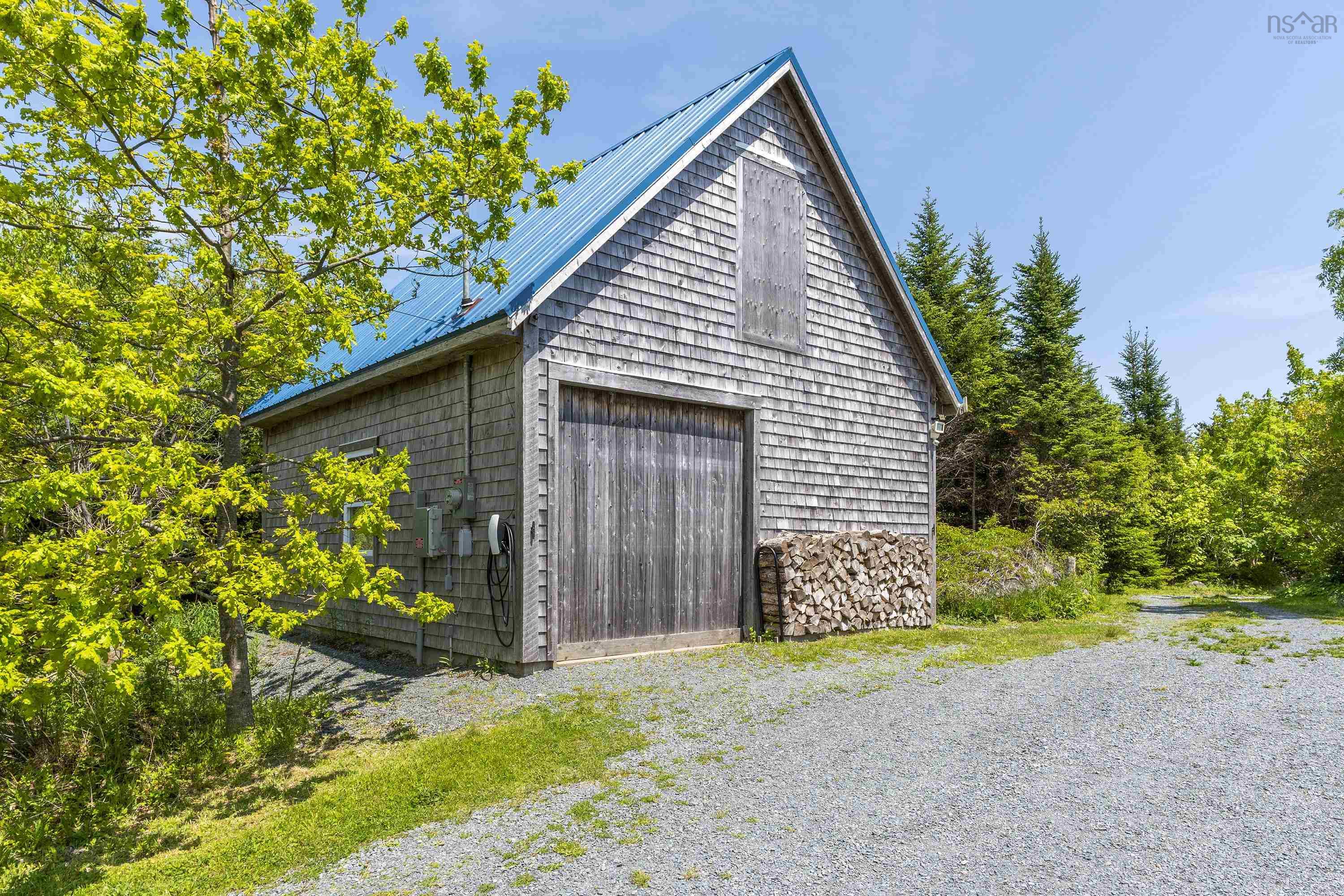 $825,000.00: 899 West Petpeswick Road, West Petpeswick