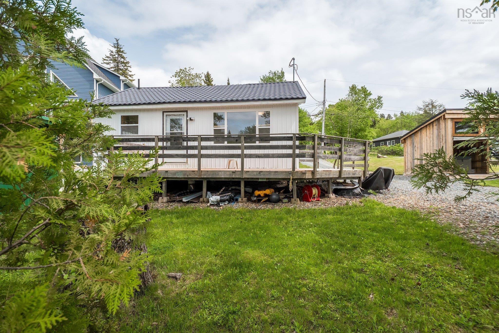 $449,900.00: 19 Cove Road, Mount Uniacke