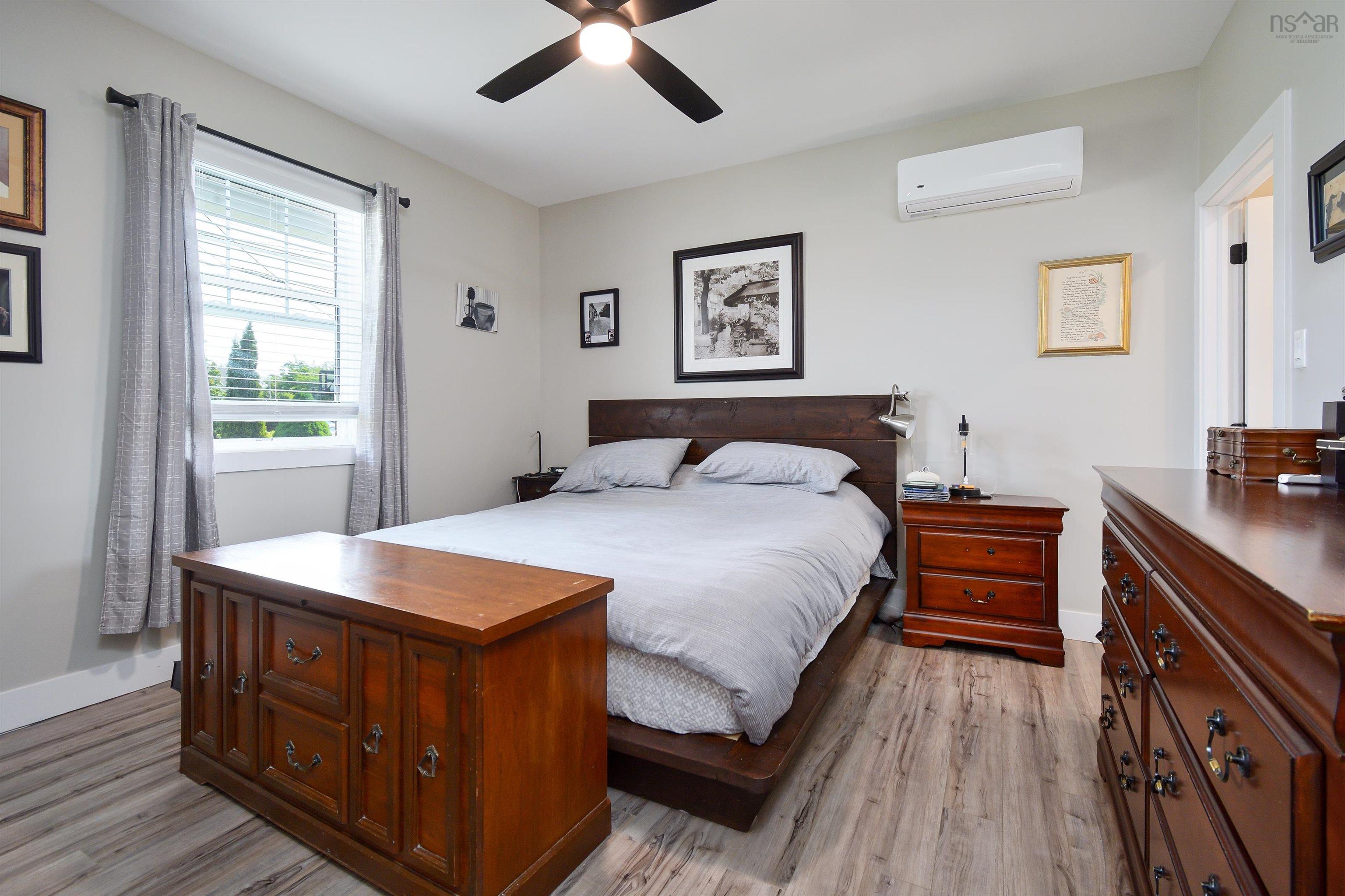 $519,999.00: 243 Braemar Drive, Westmount