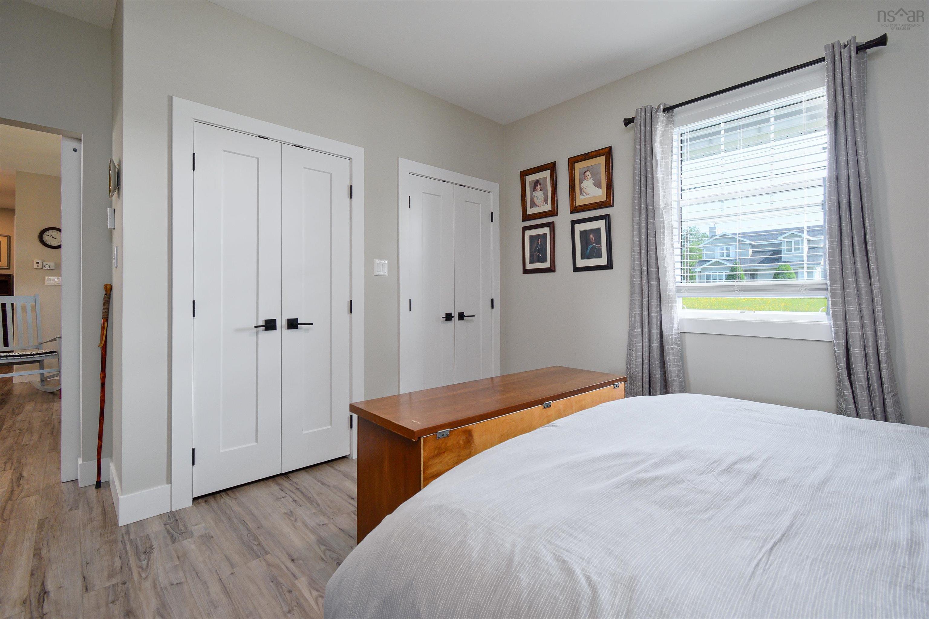 $519,999.00: 243 Braemar Drive, Westmount