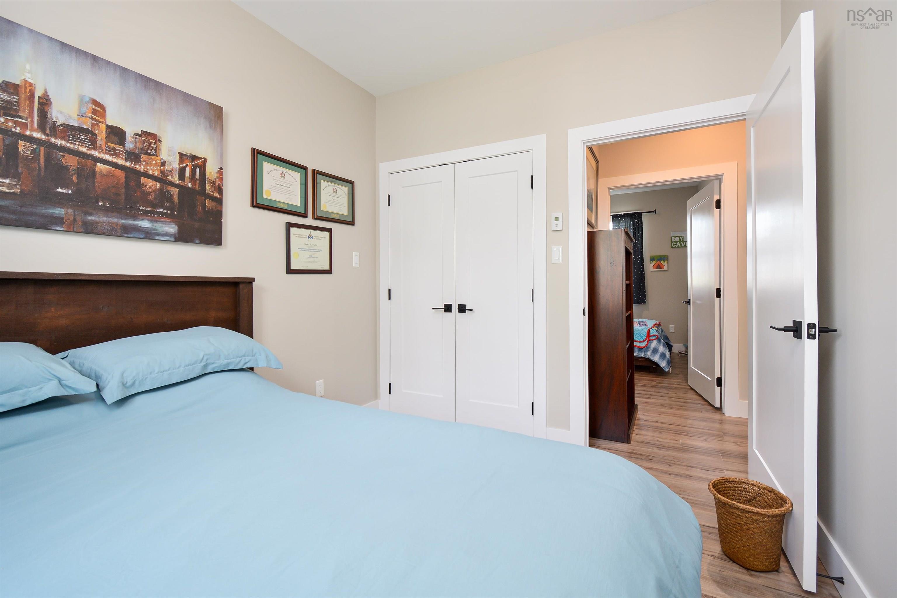 $519,999.00: 243 Braemar Drive, Westmount