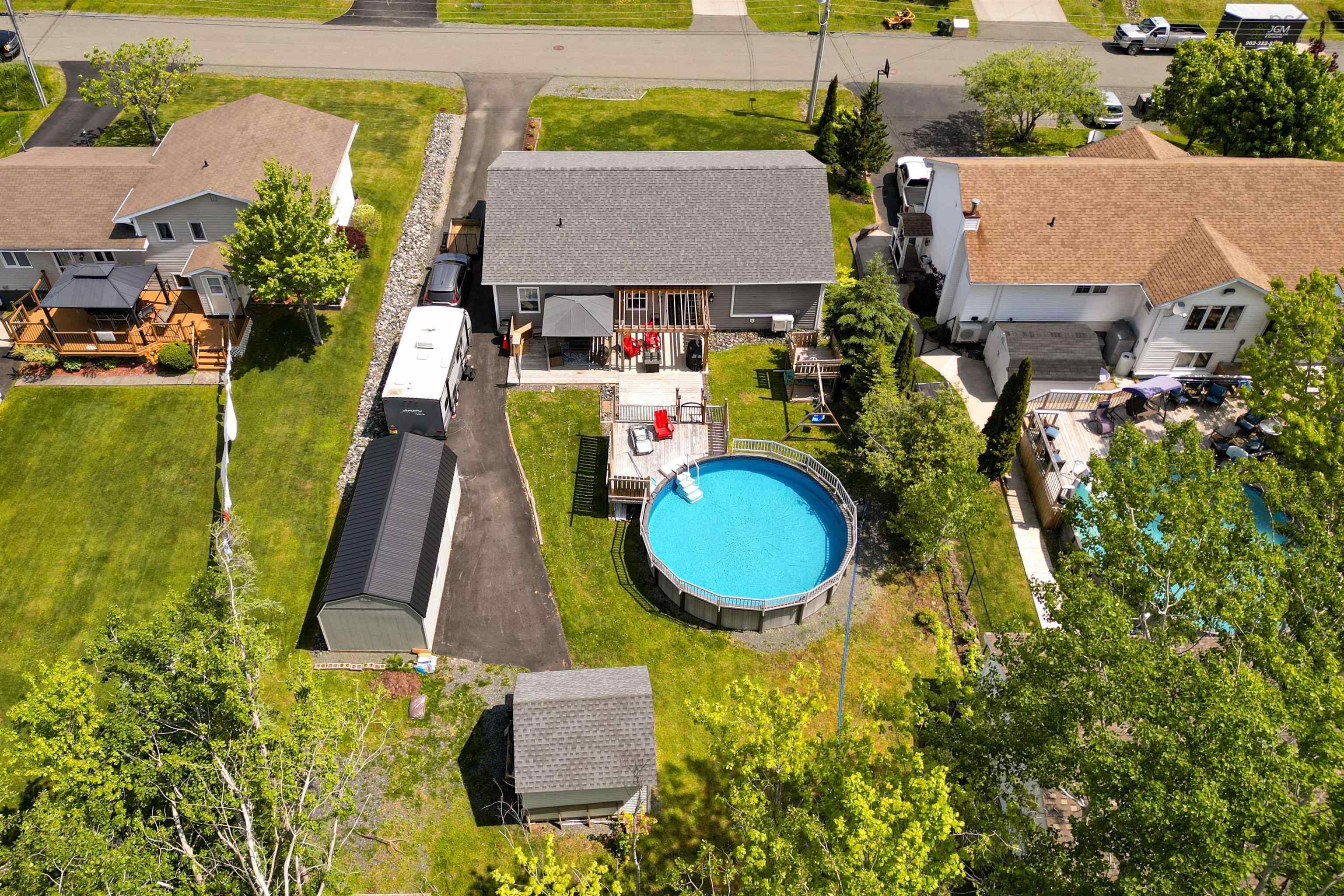 $519,999.00: 243 Braemar Drive, Westmount