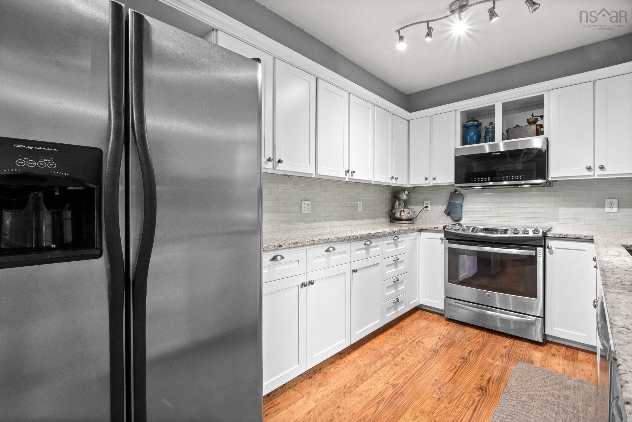 $749,900.00: 111 Bayview Road, Halifax