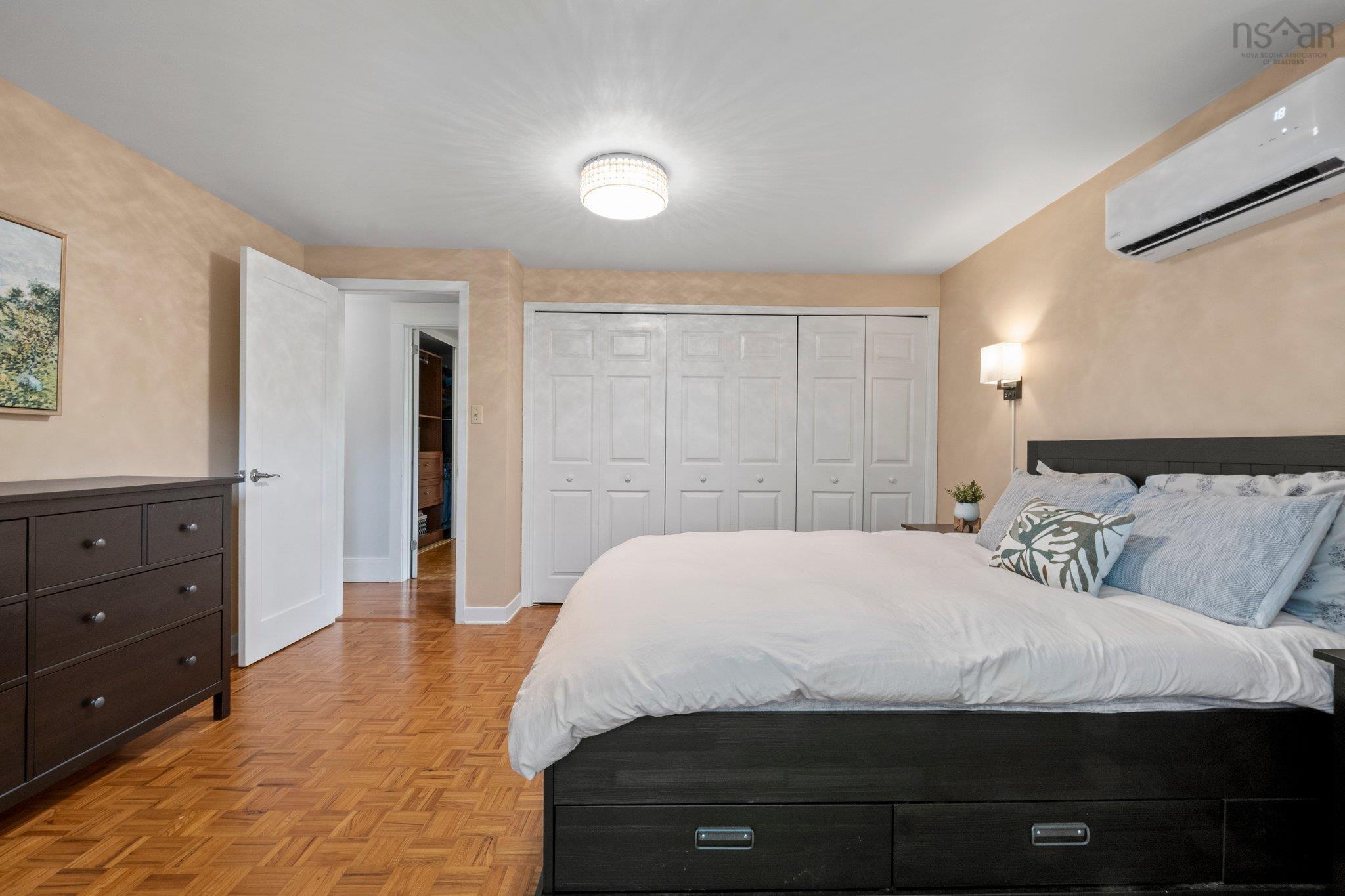 $749,900.00: 111 Bayview Road, Halifax