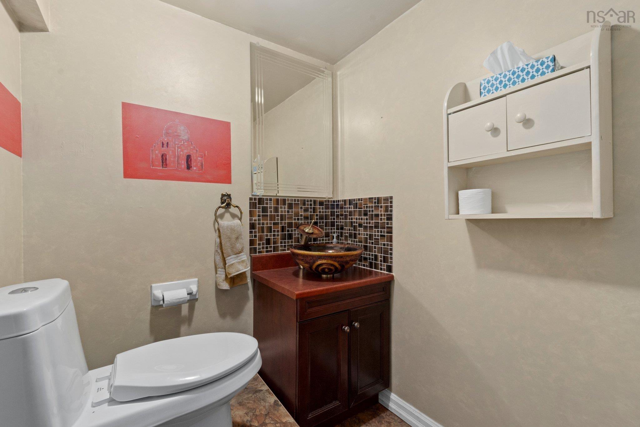 $749,900.00: 111 Bayview Road, Halifax