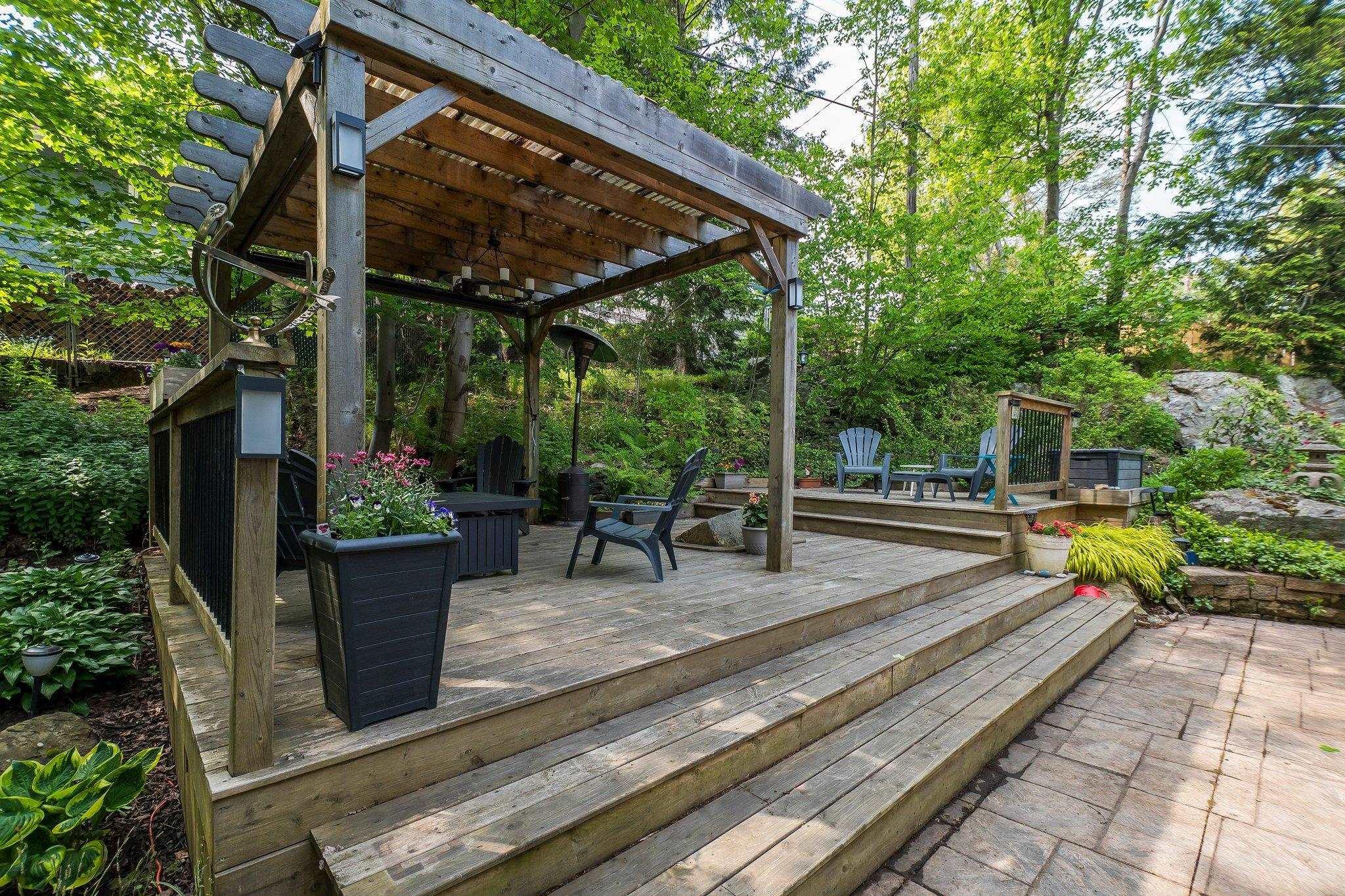 $749,900.00: 111 Bayview Road, Halifax