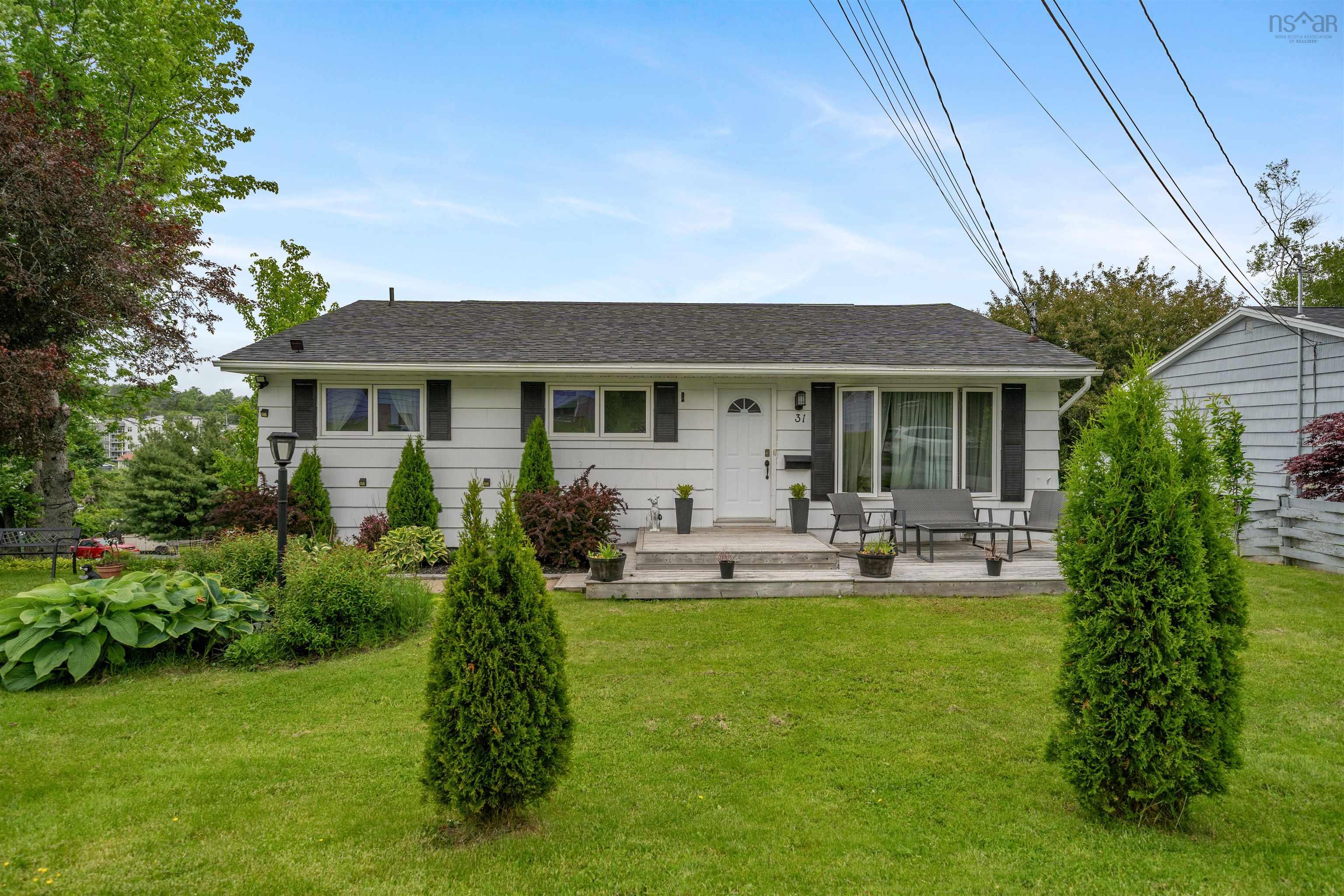 $459,900.00: 31 Ridge Avenue, Lower Sackville