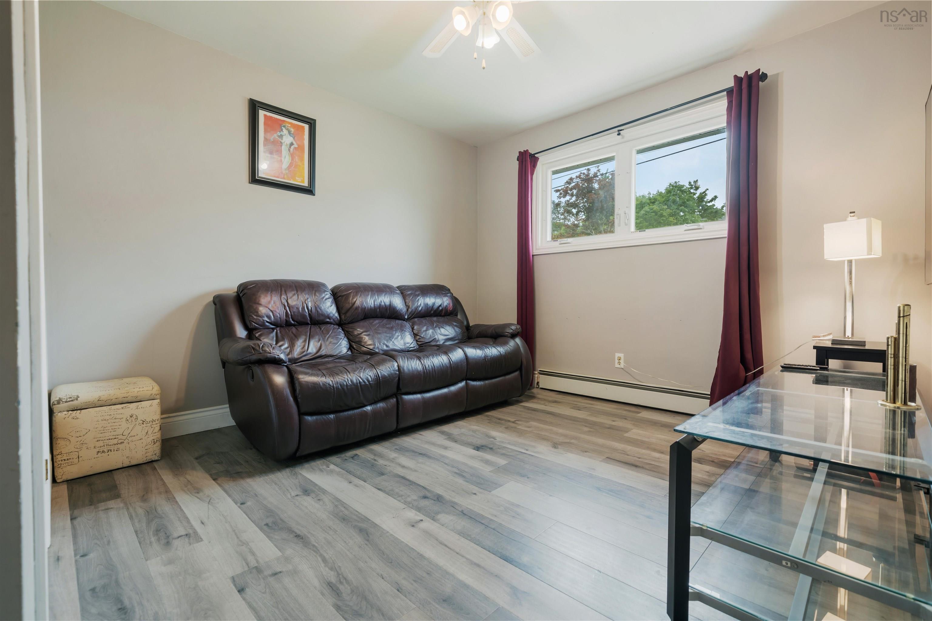 $459,900.00: 31 Ridge Avenue, Lower Sackville
