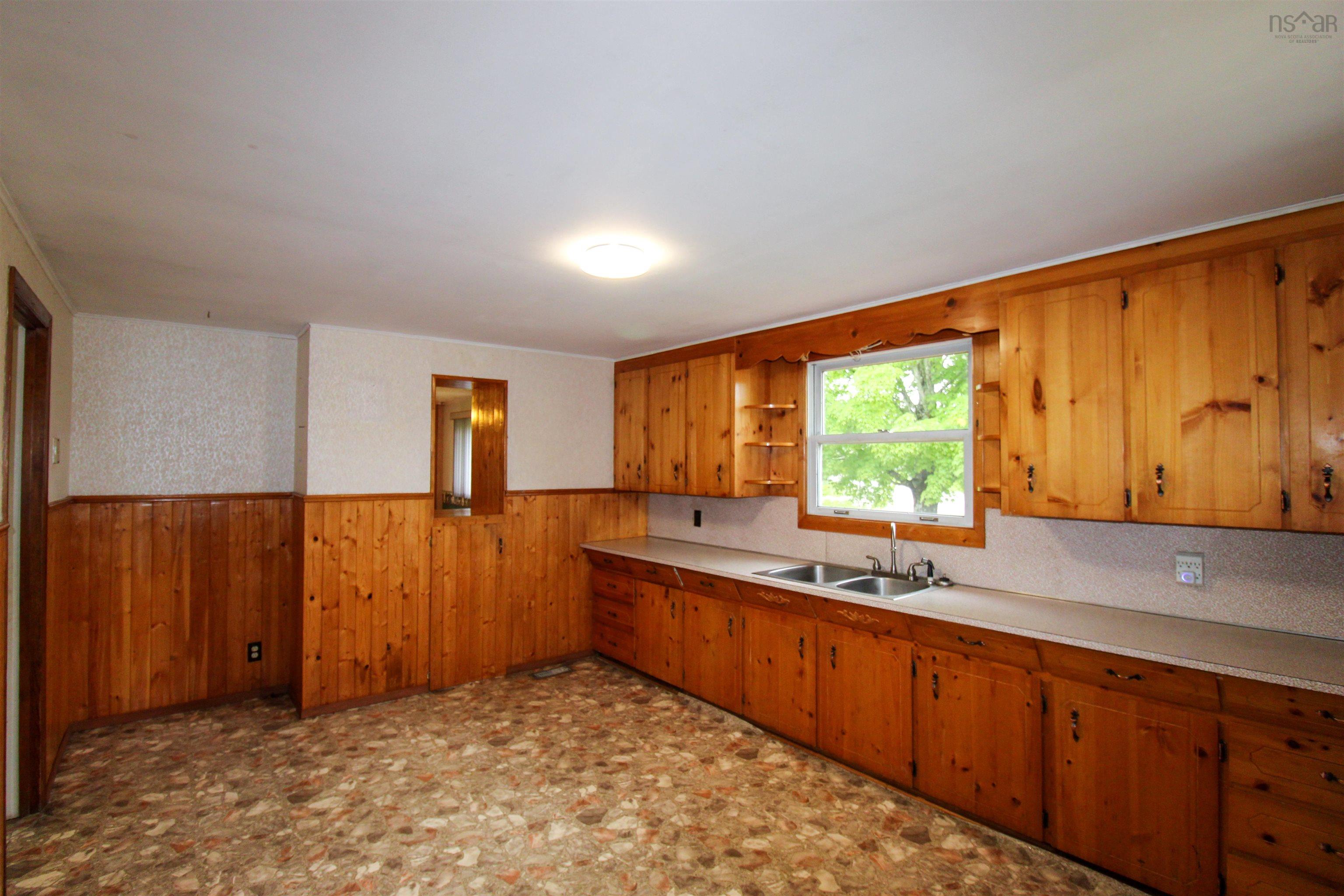 $180,000.00: 1817 Highway 311 Highway, Central North River