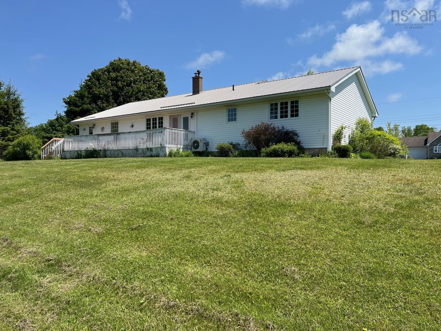 $549,000.00: 27 Sunnybrook Drive, Onslow Mountain
