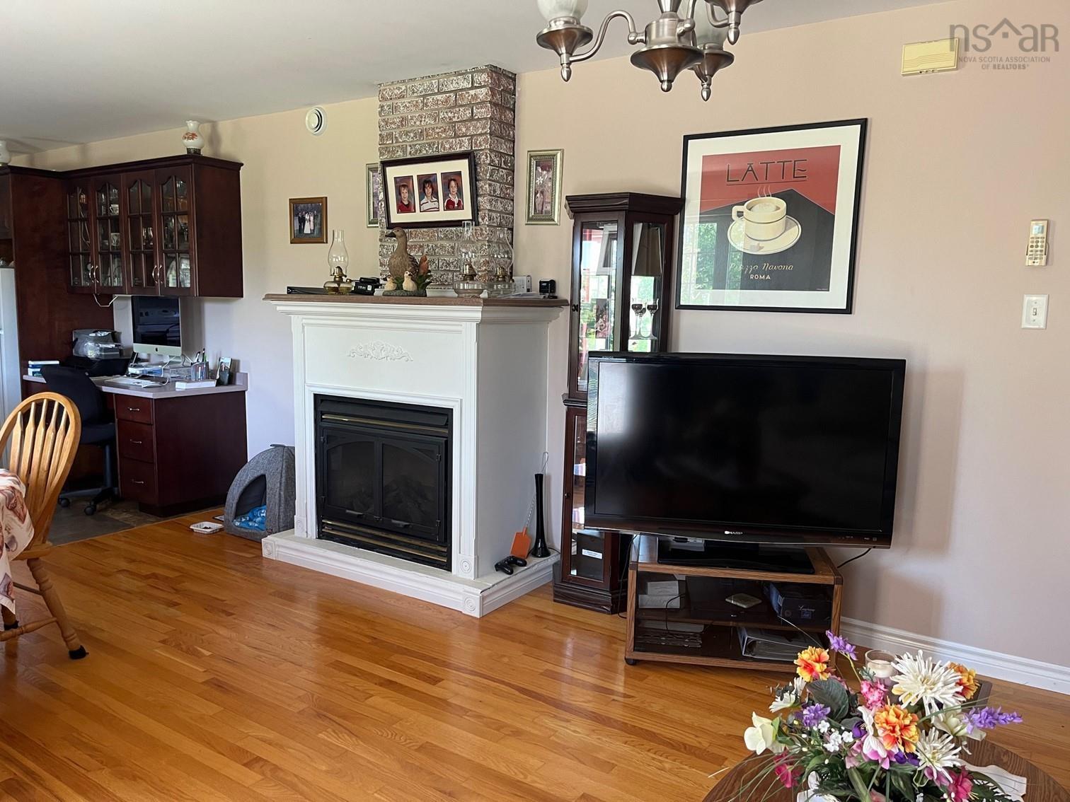 $549,000.00: 27 Sunnybrook Drive, Onslow Mountain