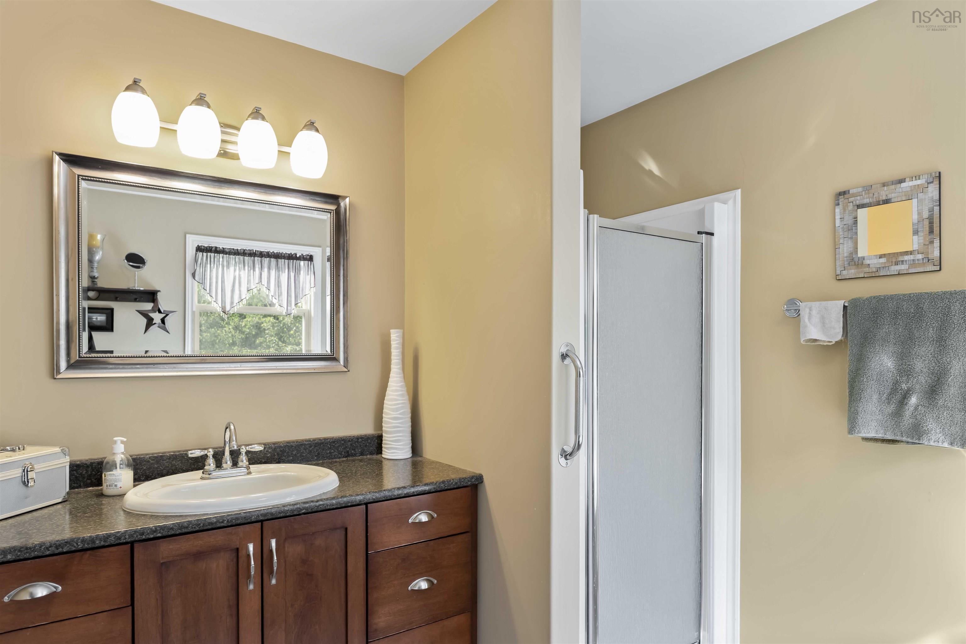 $639,777.00: 2 Golden Eagle Drive, North Kentville