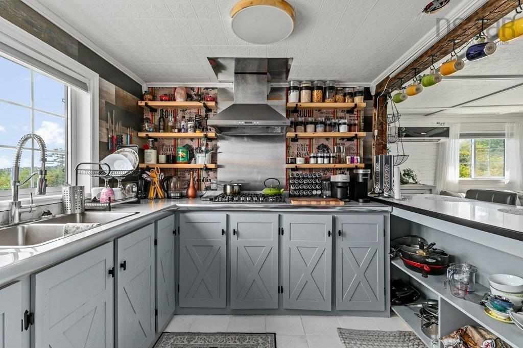 $450,000.00: 129 Crandall Road, Martins Point