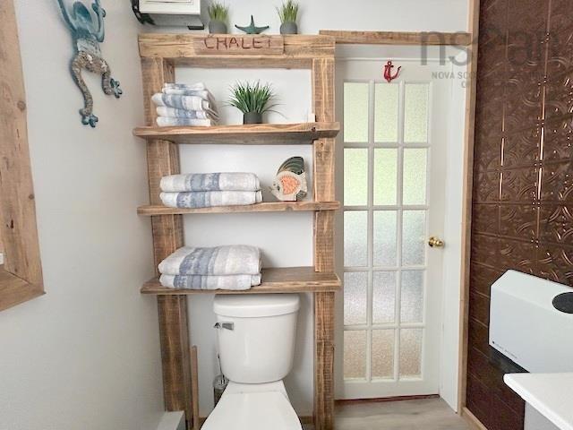 $450,000.00: 129 Crandall Road, Martins Point