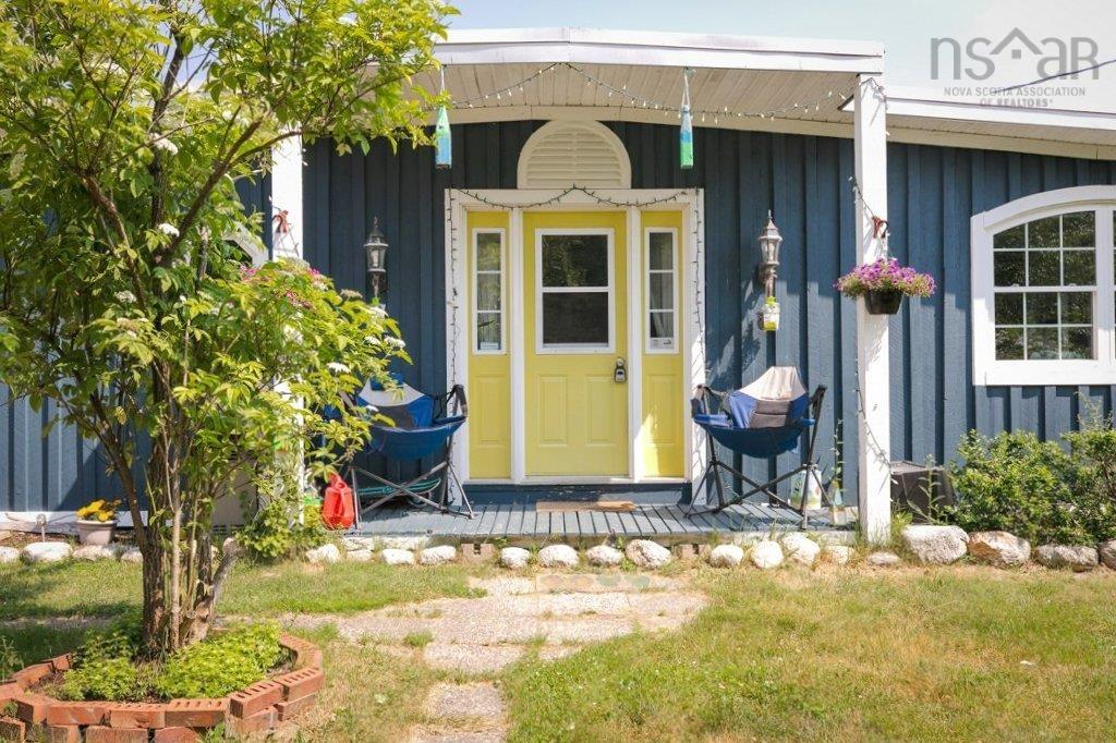 $450,000.00: 129 Crandall Road, Martins Point