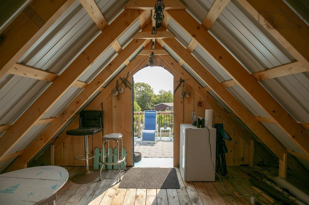 $450,000.00: 129 Crandall Road, Martins Point