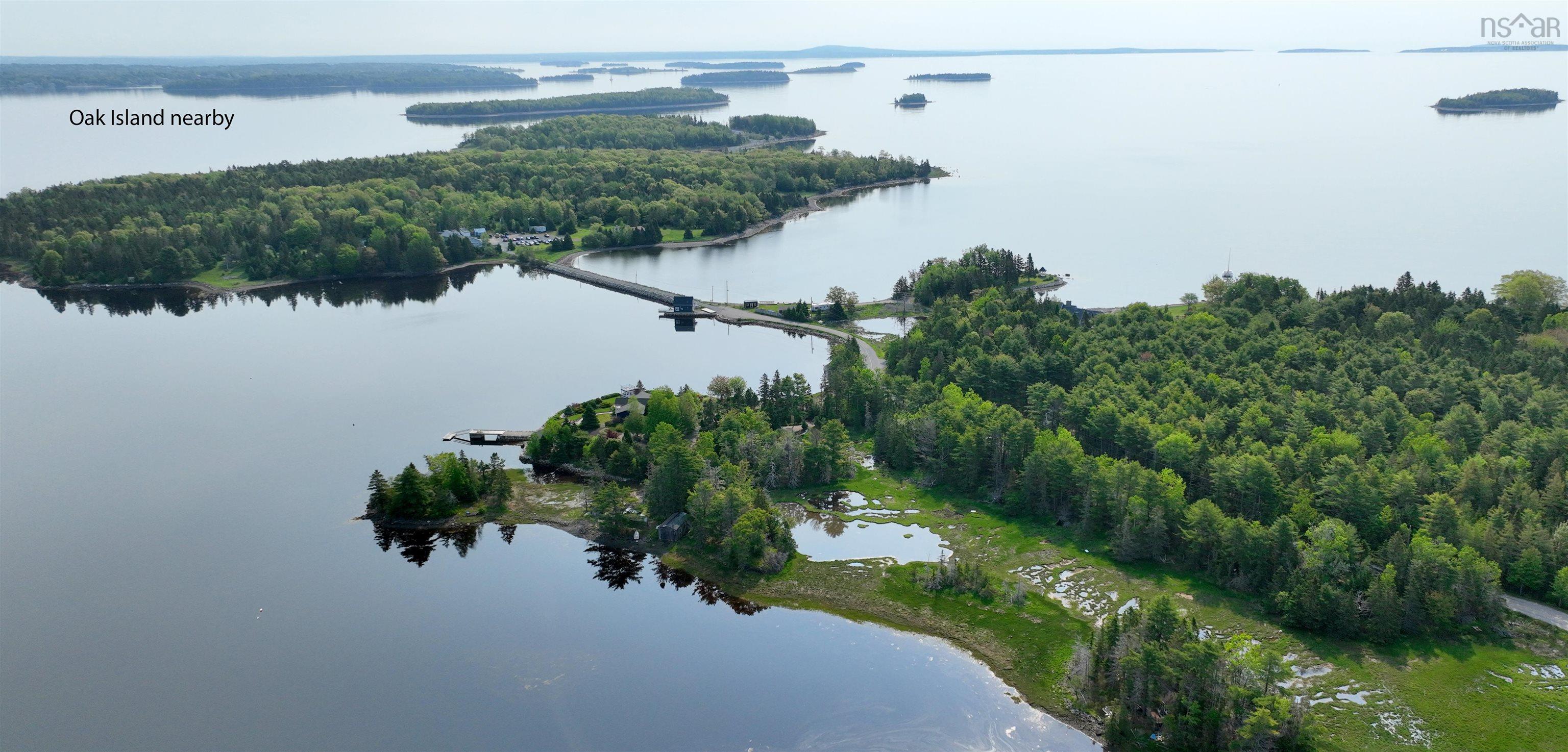 $450,000.00: 129 Crandall Road, Martins Point