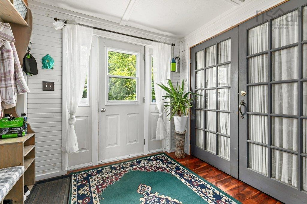 $450,000.00: 129 Crandall Road, Martins Point