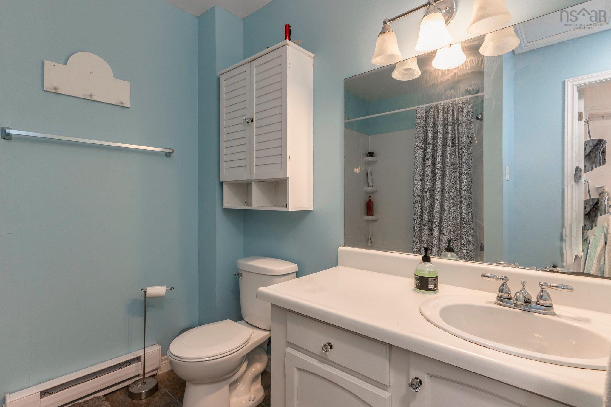 $350,000.00: 5 73 Collins Grove, Dartmouth