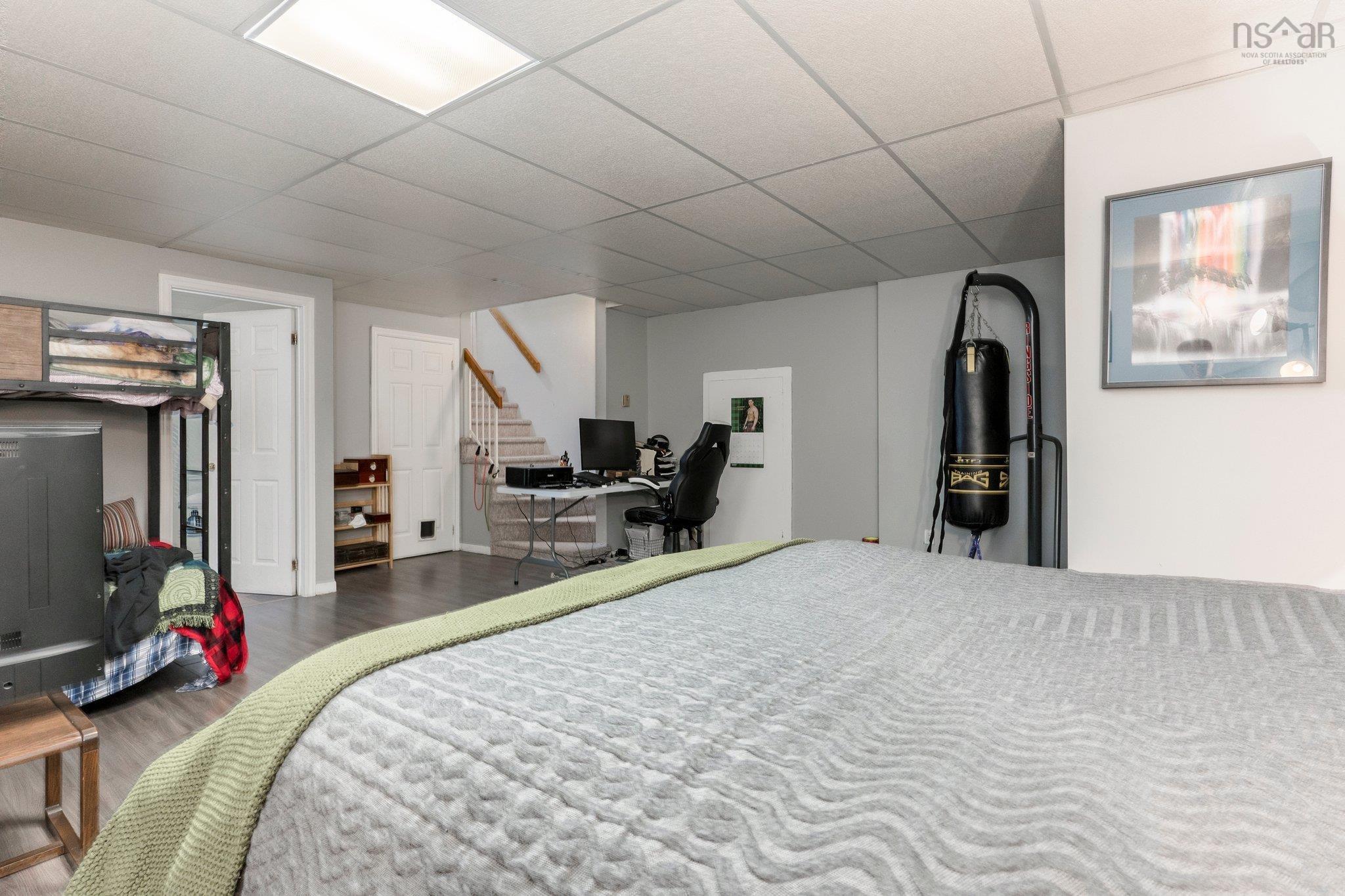 $350,000.00: 5 73 Collins Grove, Dartmouth