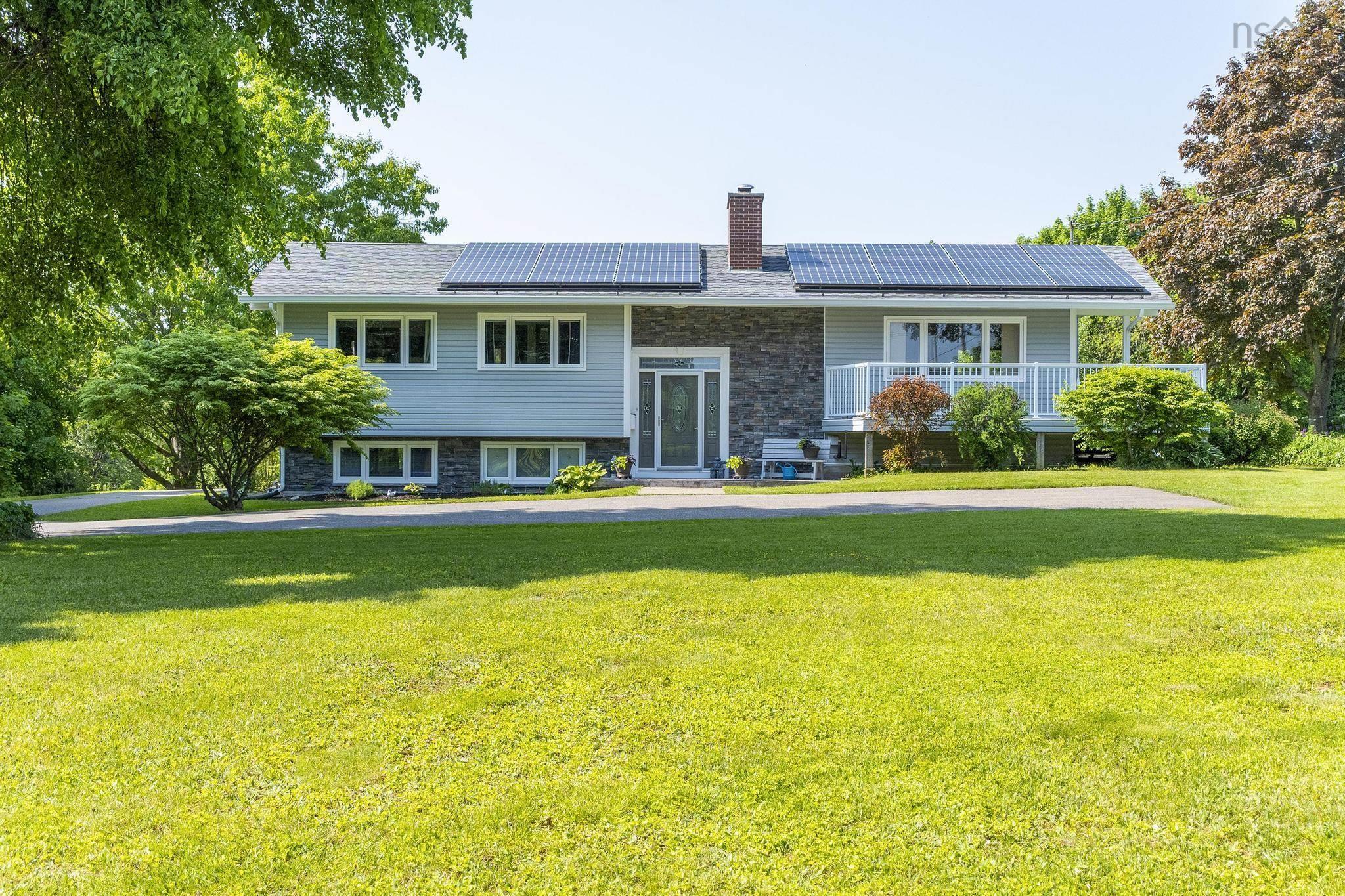 9521 Commercial Street, New Minas, NS (MLS® 202514386) | New Minas Real Estate | RE/MAX Halifax