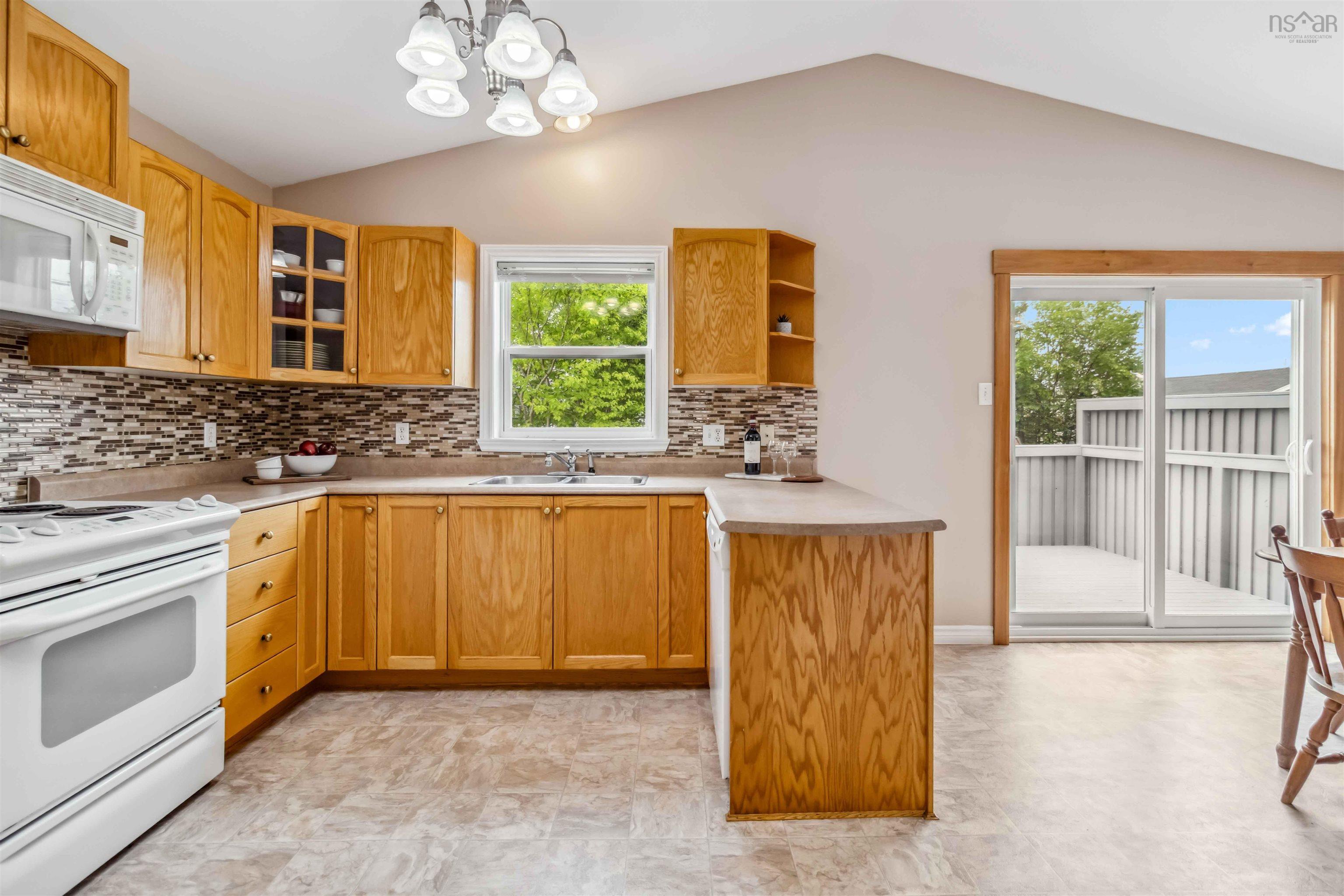$435,000.00: 110 Jeep Crescent, Eastern Passage