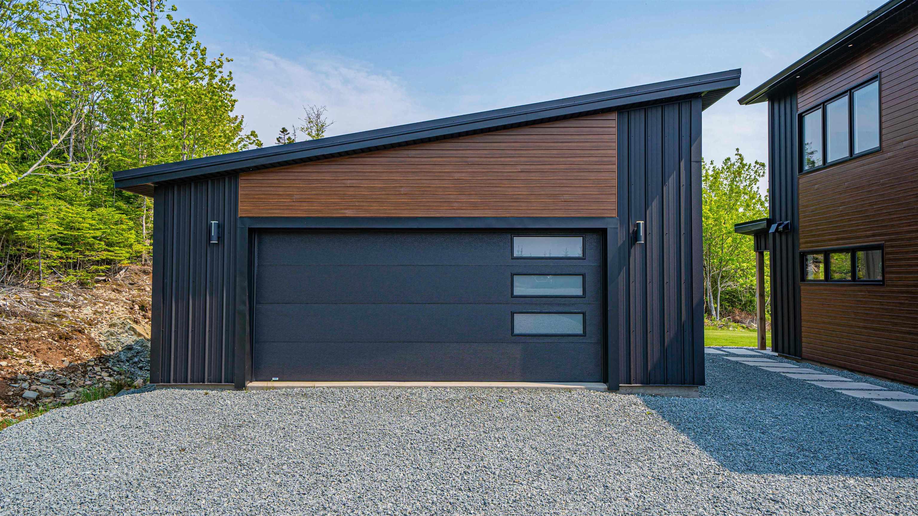 $1,199,999.00: 471 West Porters Lake Road, Porters Lake