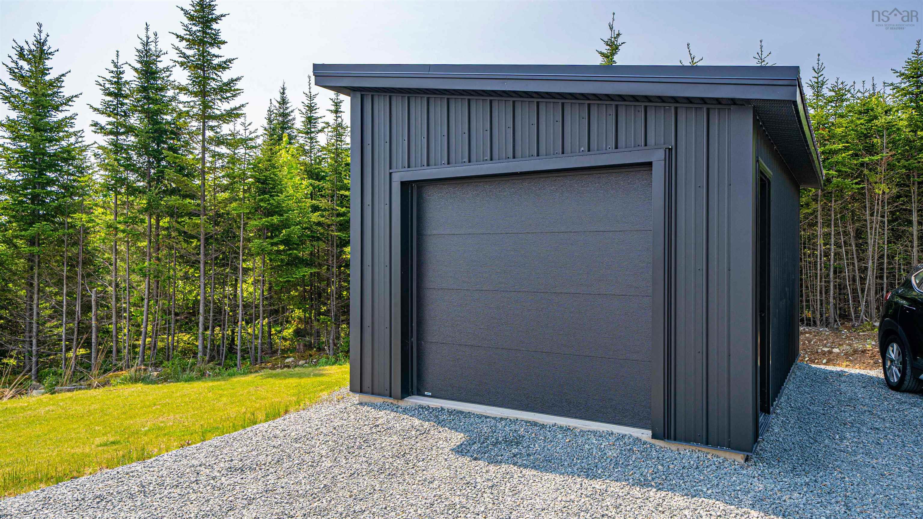 $1,199,999.00: 471 West Porters Lake Road, Porters Lake