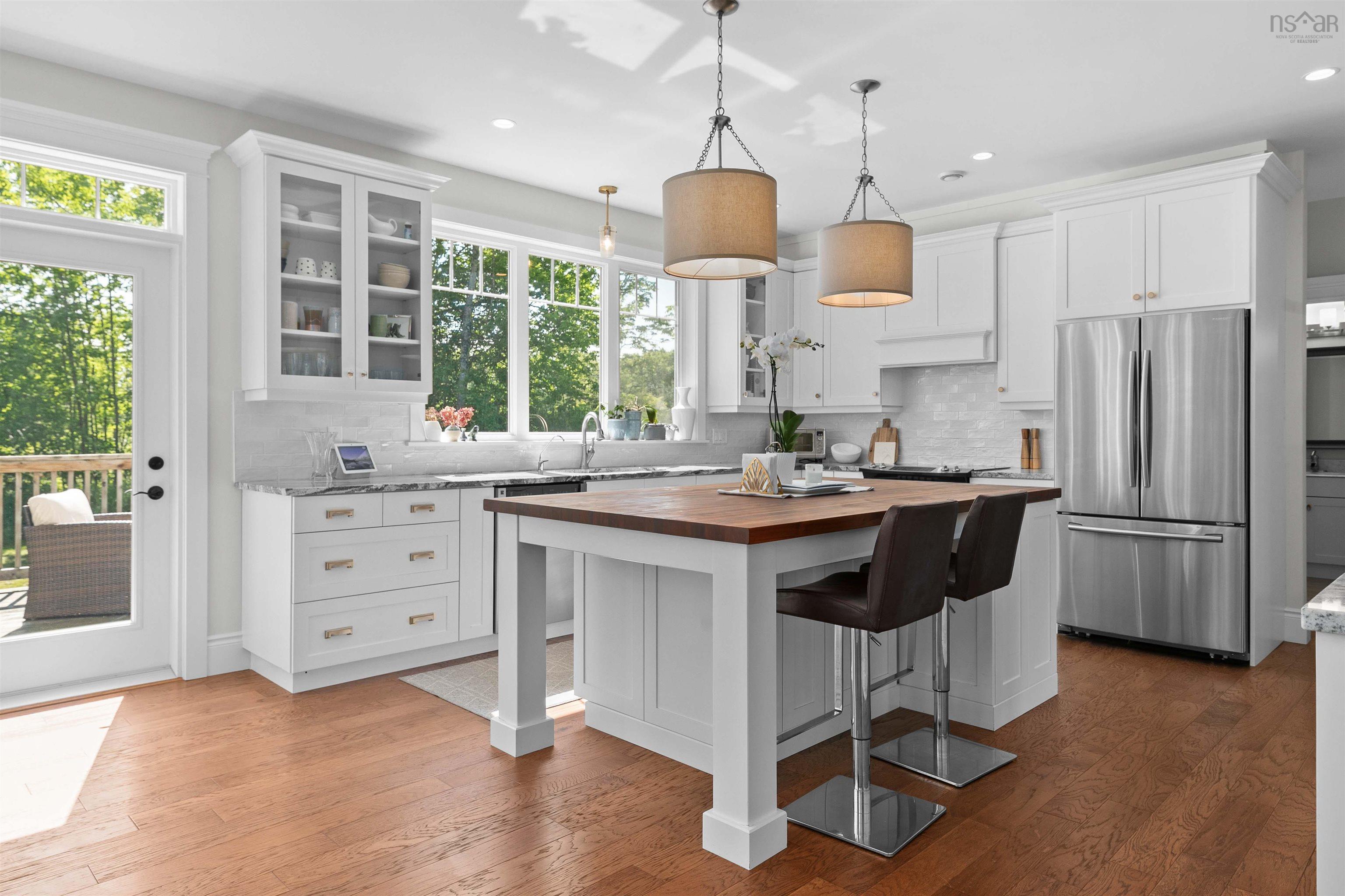 $1,275,000.00: 25 Meadowvale Lane, Oakfield