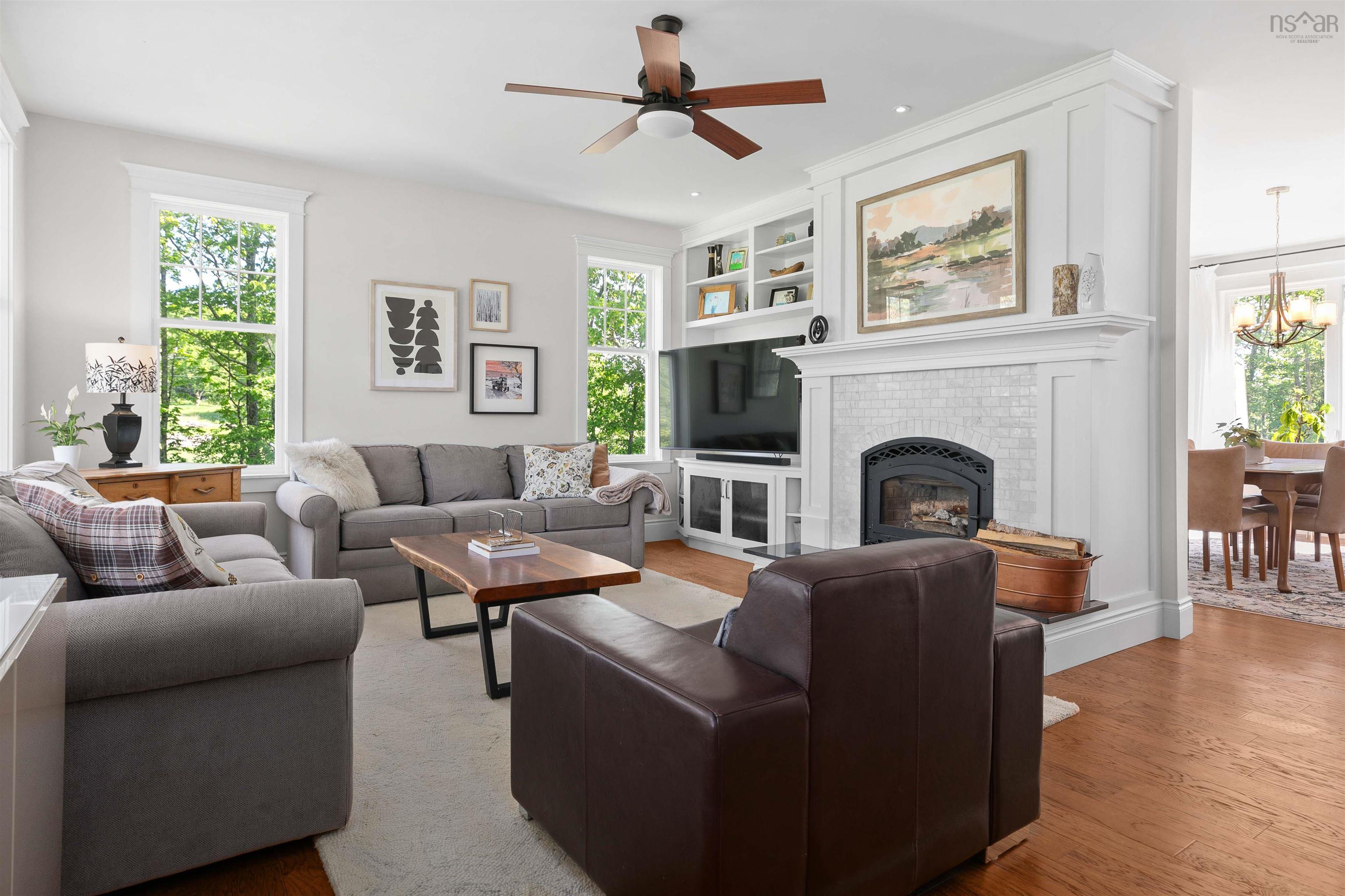 $1,275,000.00: 25 Meadowvale Lane, Oakfield