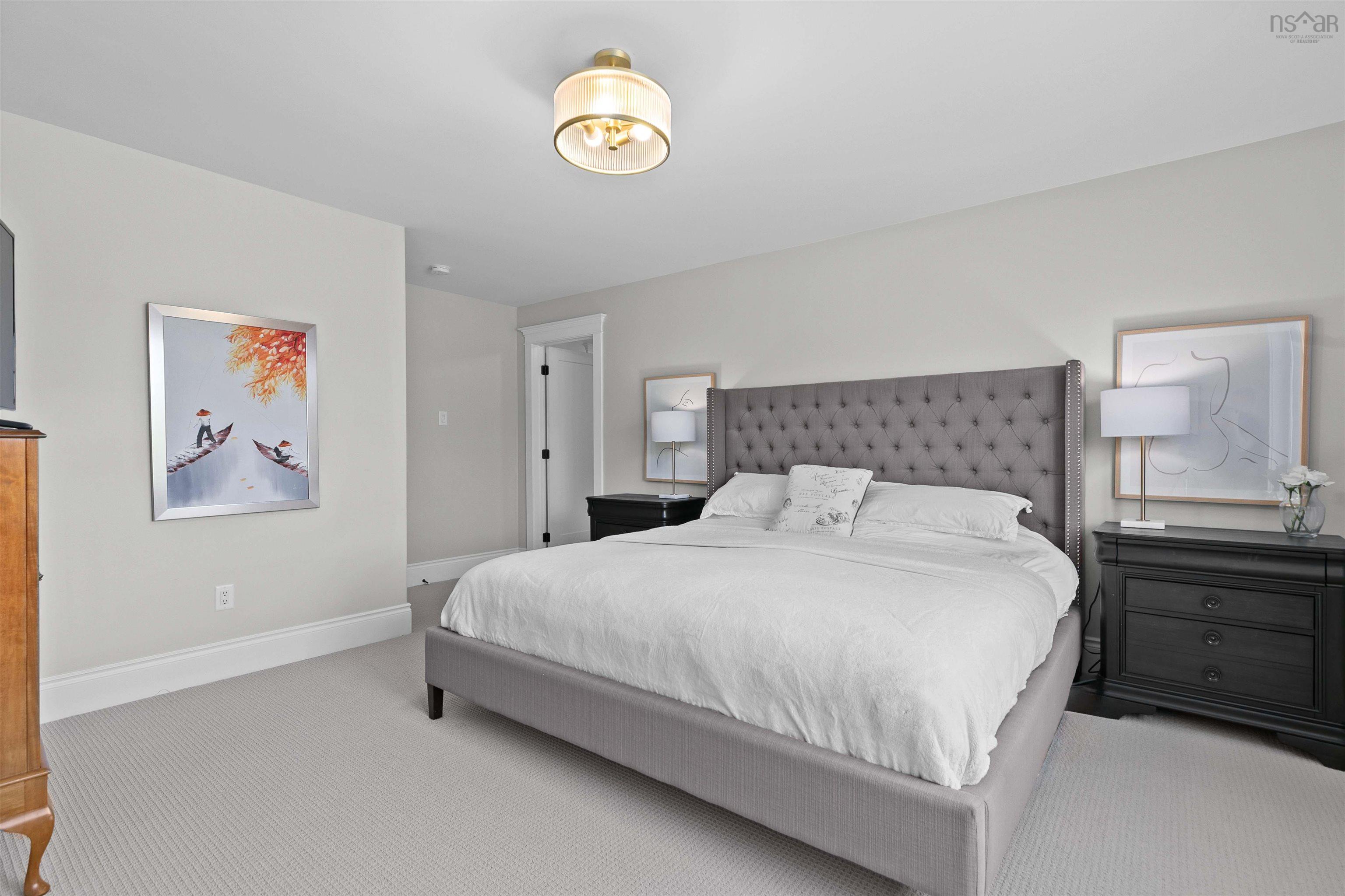 $1,275,000.00: 25 Meadowvale Lane, Oakfield