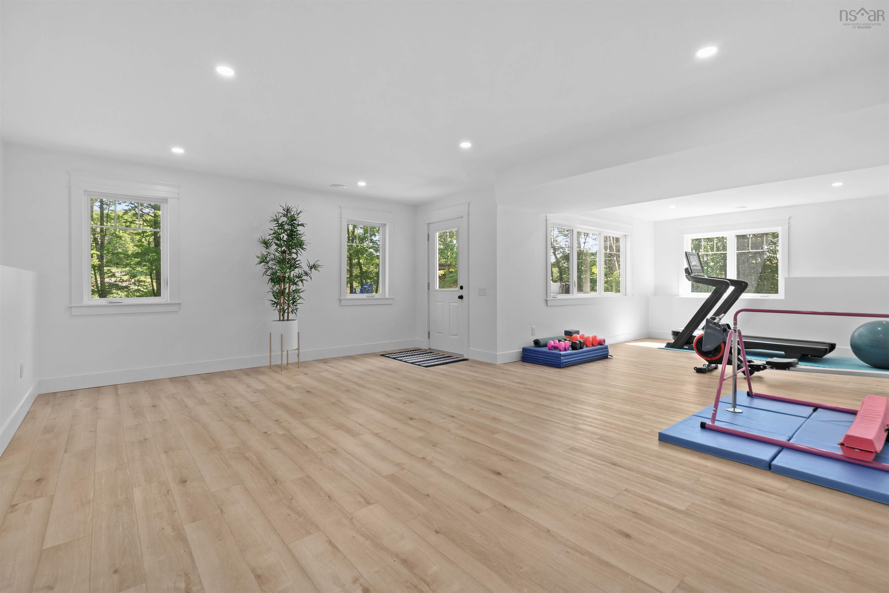 $1,275,000.00: 25 Meadowvale Lane, Oakfield