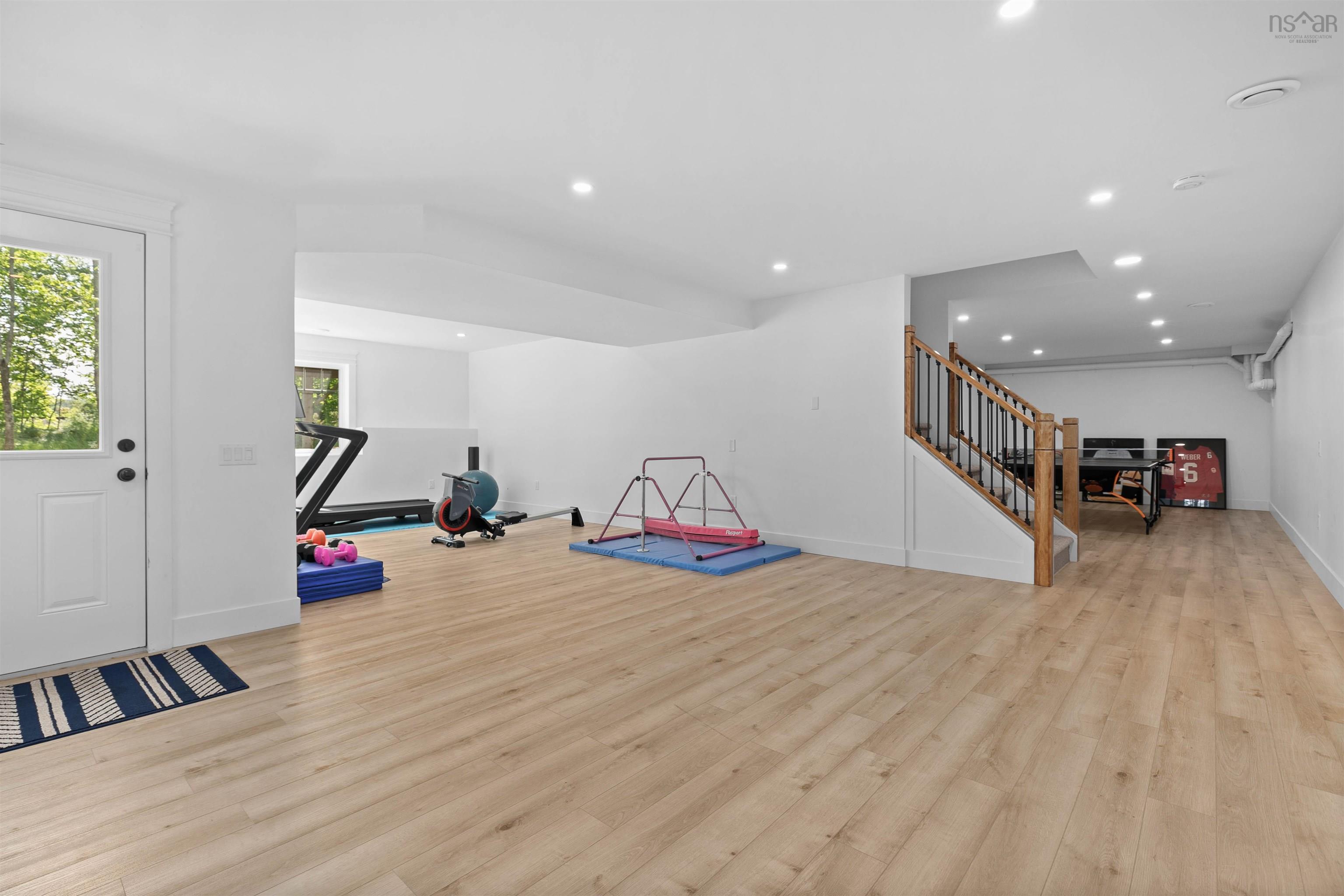 $1,275,000.00: 25 Meadowvale Lane, Oakfield
