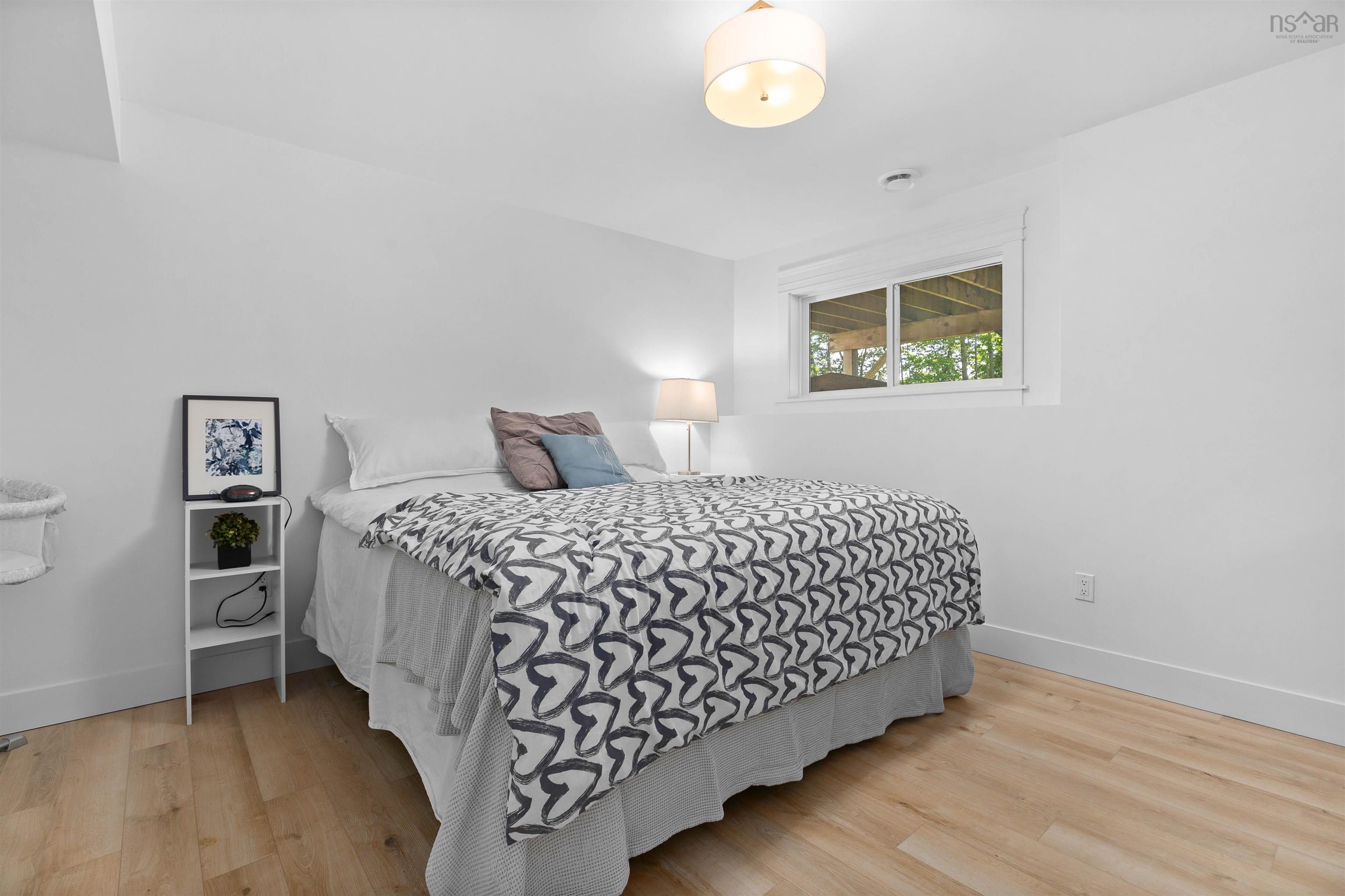 $1,275,000.00: 25 Meadowvale Lane, Oakfield