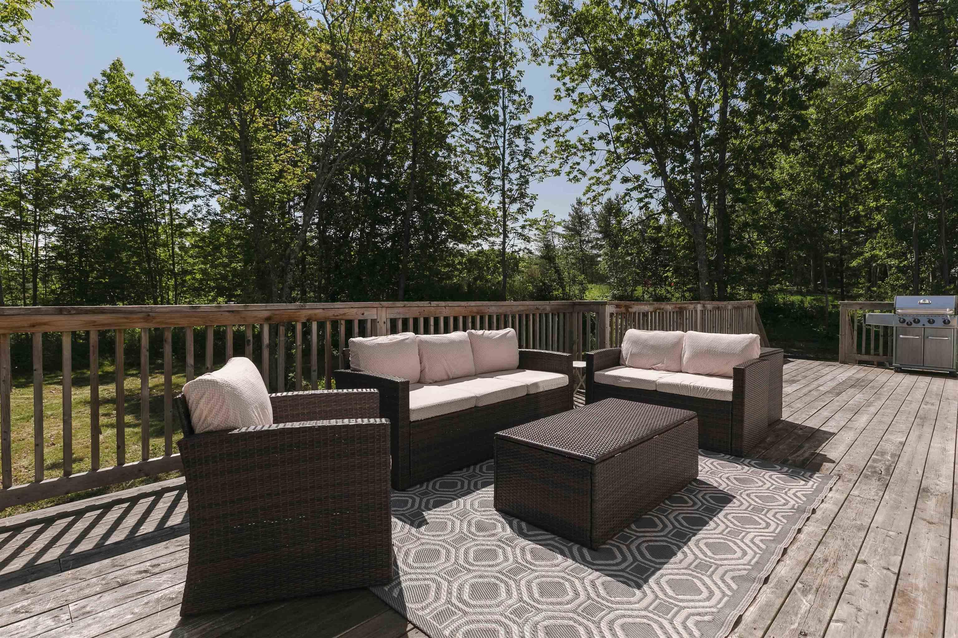 $1,275,000.00: 25 Meadowvale Lane, Oakfield